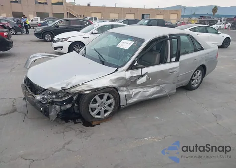 2001 Toyota Avalon Xls from USA, damaged, VIN 4T1BF28B71U120120
